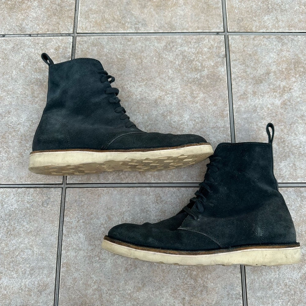 BOTTEGA VENETA
Suede Boots - Picture 3 of 13